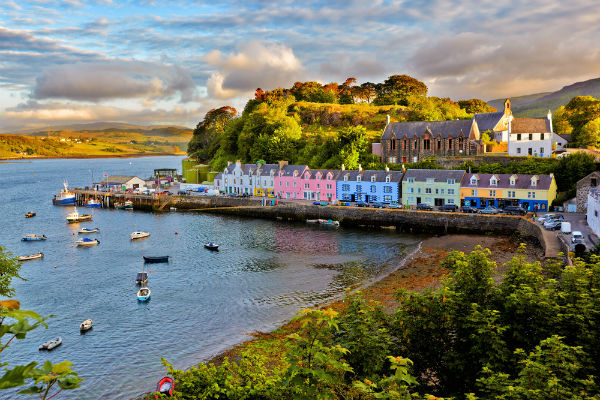 Scotland có các ngôi làng đẹp như tranh vẽ