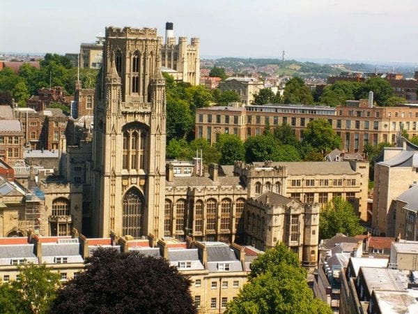 Đại học Bristol - Top 10 ĐH hàng đầu nước Anh