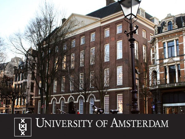 trường đại học Amsterdam, Hà Lan có lịch sử lâu đời và có nhiều thành tích trong giảng dạy