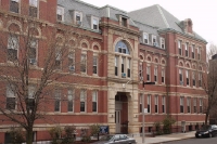Trường THPT Newman - Boston, MA